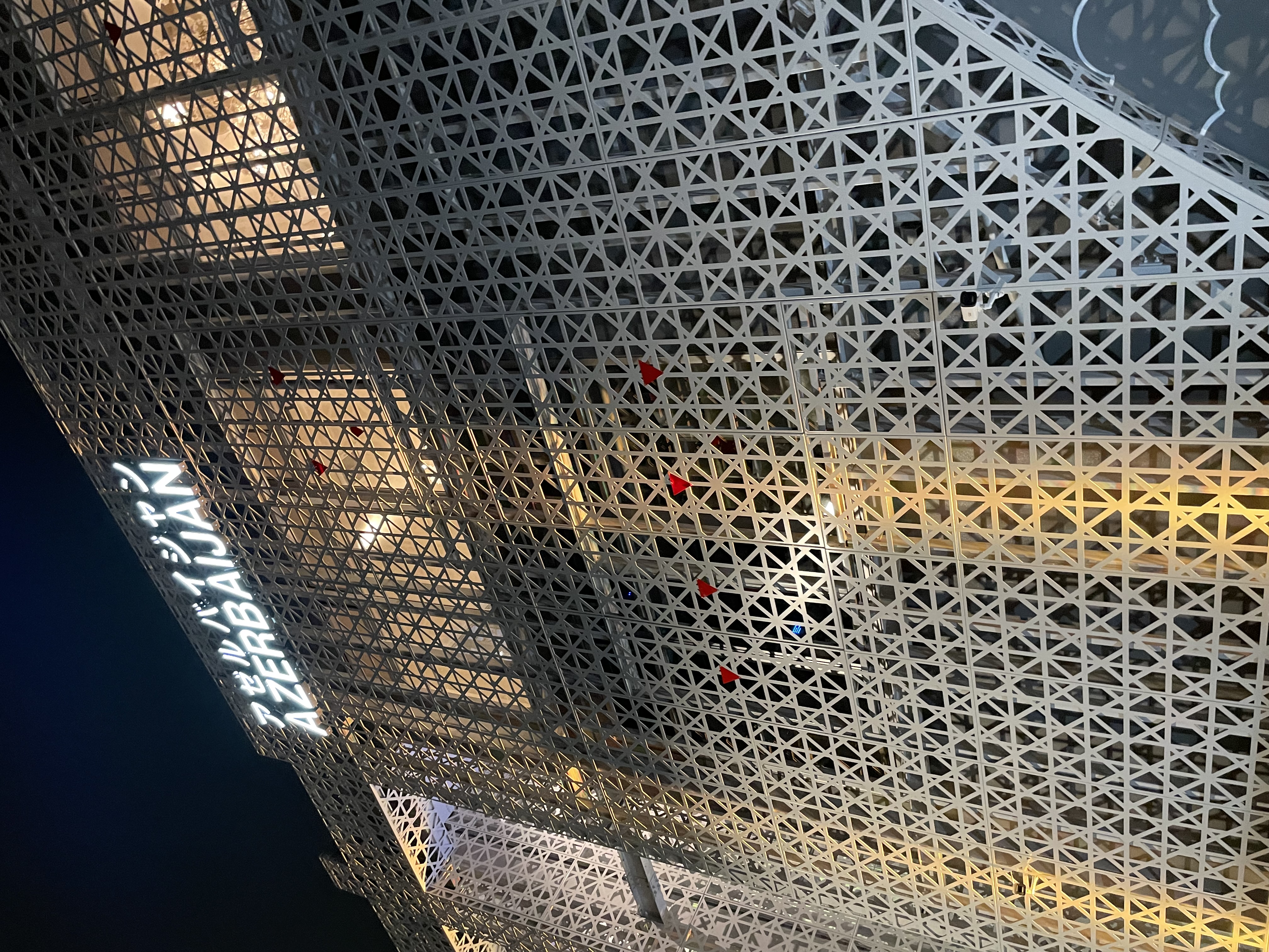 万博の夜間照明